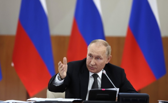 Эксперт: Путин использует каждый шанс, чтобы приблизить мир