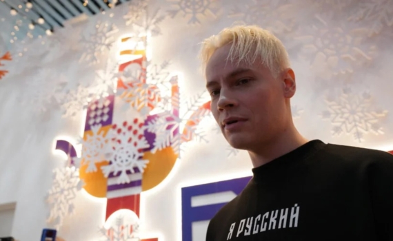 Ярославу Дронову — 34: как кавер-артист на свадьбах стал SHAMAN и самым русским голосом поколения