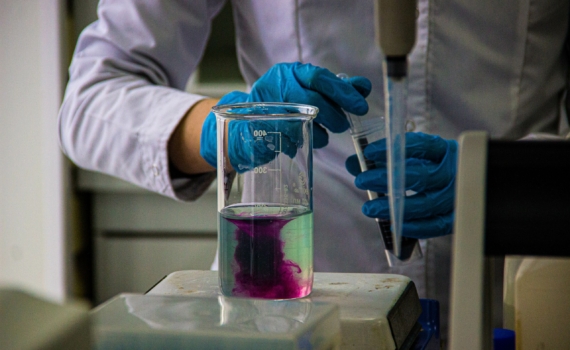 Доля молодых исследователей растет среди российских ученых, заявил эксперт Доля молодых исследователей растет среди российских ученых, заявил эксперт