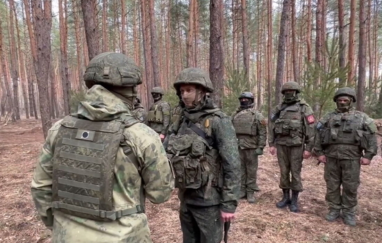 Дроны вместо грузовиков: как на передовой научились доставлять еду под обстрелом Дроны вместо грузовиков: как на передовой научились доставлять еду под обстрелом